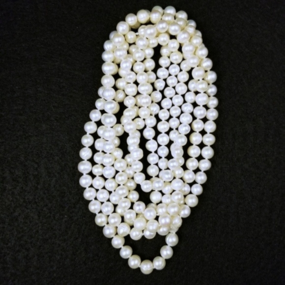 REAL 65" White Pearl Strand - Picture 4 of 6